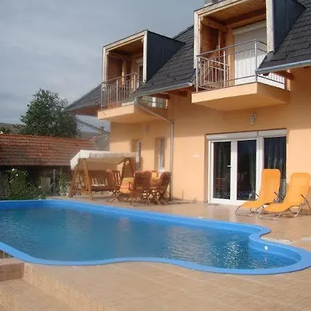 Lejlighed Termalvoelgy Vendeghaz *